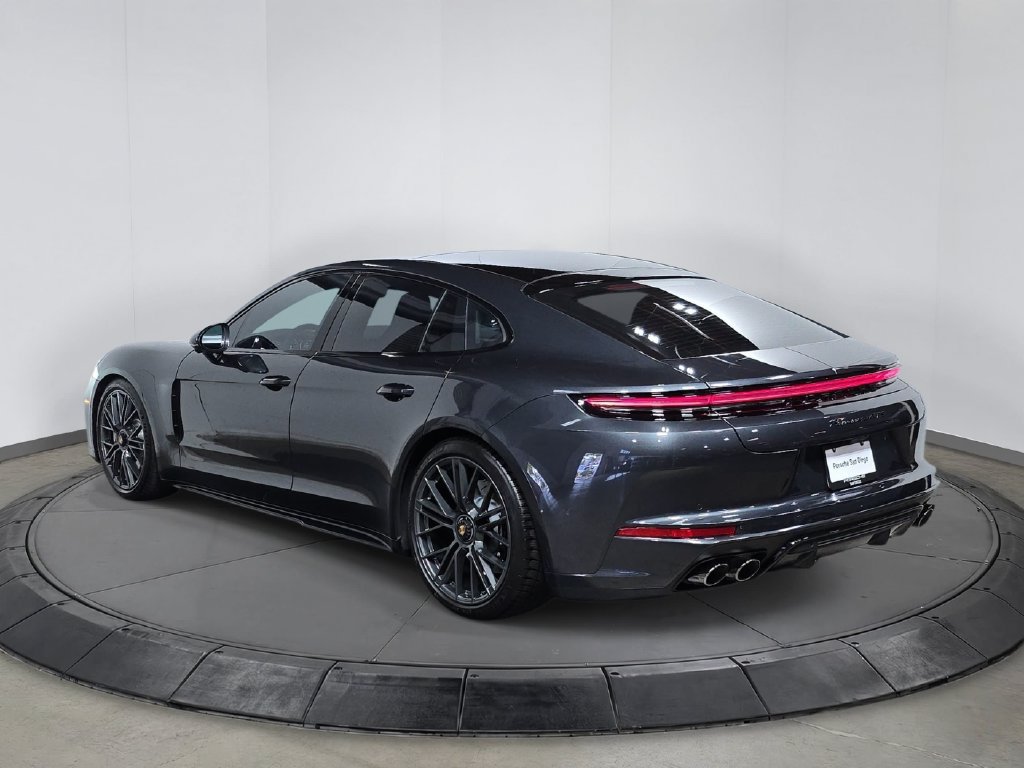 Certified 2026 Porsche Panamera GTS AWD/4WD image 3