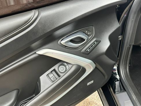 Used 2020 Chevrolet Camaro SS RWD image 14