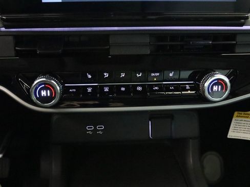 Used 2024 Honda Prologue Touring image 22