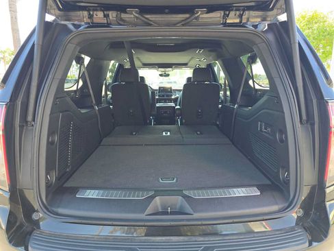 Used 2023 Chevrolet Suburban High Country w/ Max Trailering Package RWD image 16