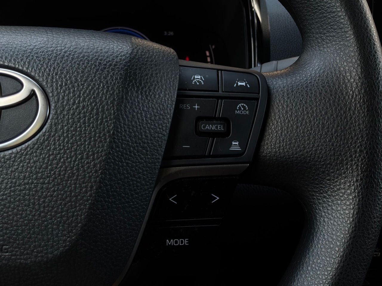 Used 2026 Toyota Camry LE FWD image 36