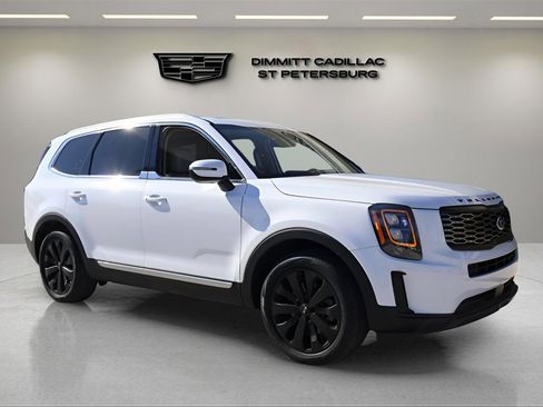Used 2021 Kia Telluride EX w/ EX Premium Package image 7