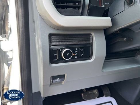 Used 2024 Ford F250 XLT w/ FX4 Off-Road Package image 44