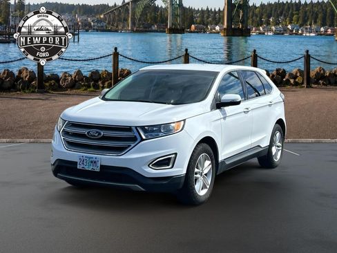 Used 2017 Ford Edge SEL w/ Equipment Group 201A FWD image 4