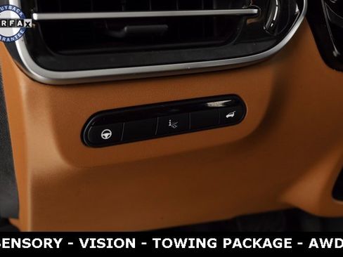 Used 2024 INFINITI QX60 Sensory image 25