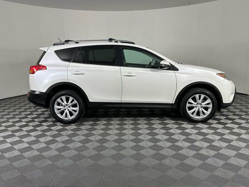 Used 2014 Toyota RAV4 Limited AWD/4WD image 9
