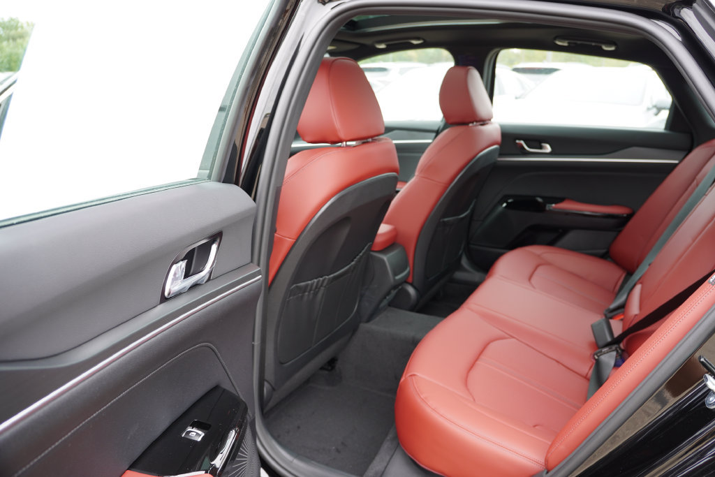 New 2027 Kia K5 GT-Line AWD/4WD image 11