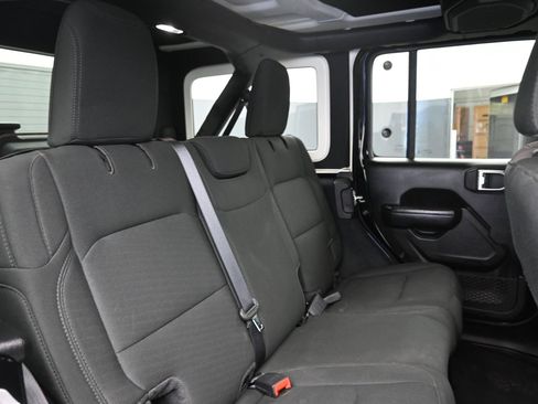 Used 2022 Jeep Wrangler Unlimited Sport AWD/4WD image 27