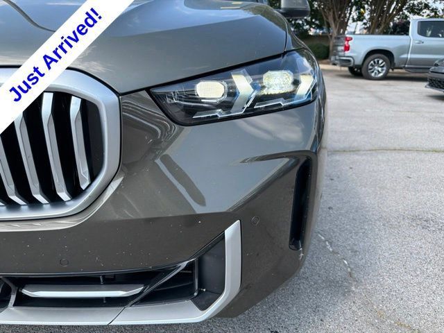 Used 2026 BMW X5 xDrive40i AWD/4WD image 10