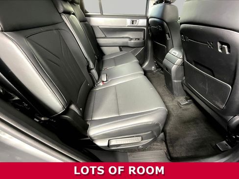 Used 2025 Hyundai Santa Fe SEL AWD/4WD image 22