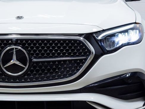 Used 2024 Mercedes-Benz E 350 4MATIC Sedan image 7