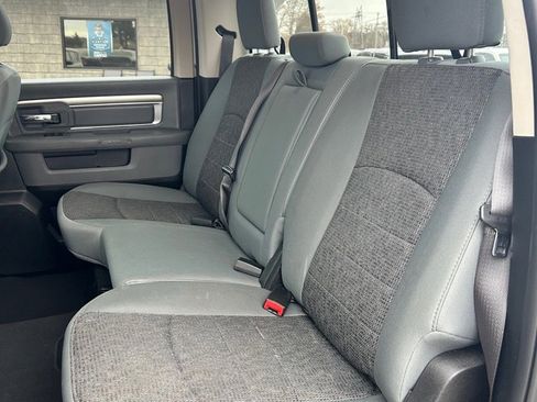 Used 2019 RAM 1500 Big Horn image 9