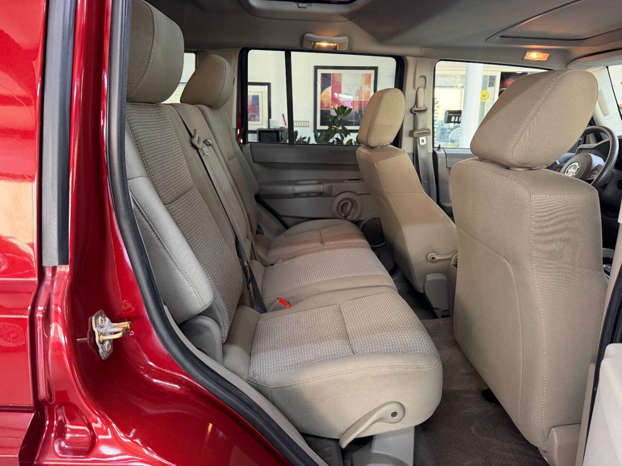 Used 2007 Jeep Commander Sport AWD/4WD image 16