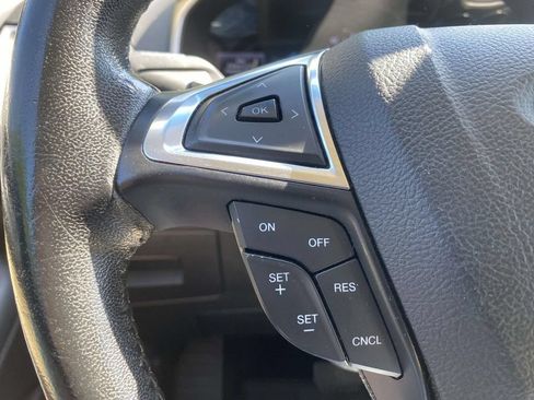 Used 2017 Ford Edge SEL w/ Equipment Group 201A AWD/4WD image 20