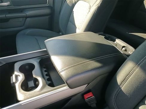 Used 2025 RAM 1500 Big Horn image 34