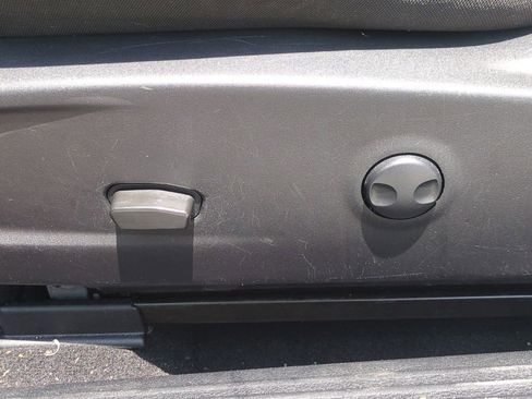 Used 2022 Dodge Challenger GT RWD image 20