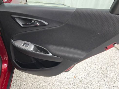 Used 2024 Chevrolet Malibu LT image 10