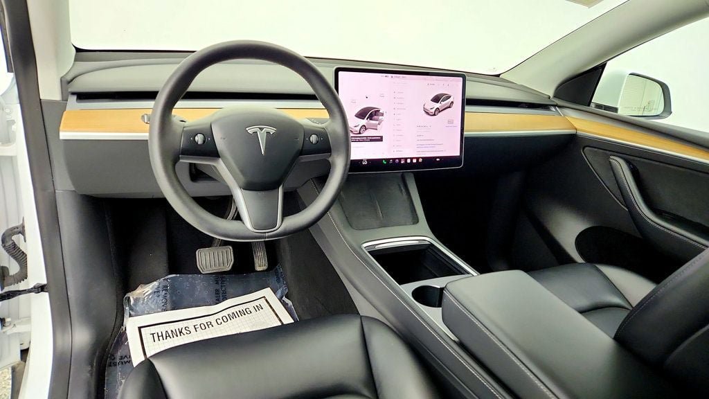 Used 2023 Tesla Model Y Long Range AWD/4WD image 12