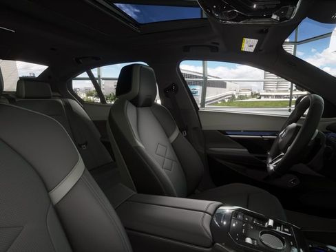 New 2026 BMW 540i xDrive w/ M Sport Package image 9