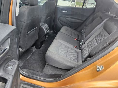 Used 2019 Chevrolet Equinox LT FWD image 13