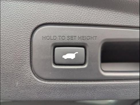 Used 2024 Acura MDX SH-AWD w/ Advance Package image 23