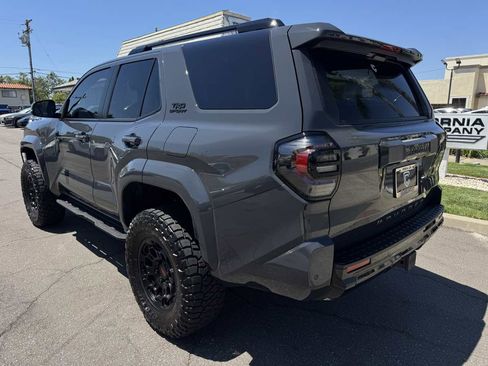 Used 2026 Toyota 4Runner TRD Sport AWD/4WD image 4