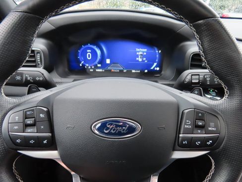 Used 2020 Ford Explorer ST w/ ST Street Pack image 18