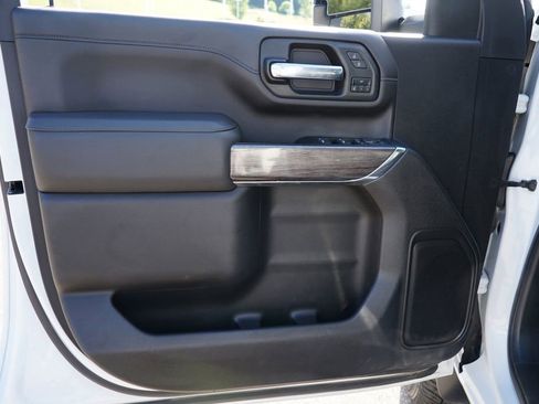 Used 2022 Chevrolet Silverado 2500 LTZ w/ Safety Package AWD/4WD image 13