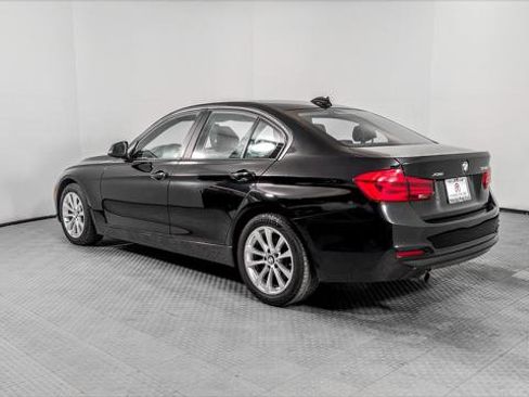 Used 2016 BMW 320i xDrive Sedan image 4