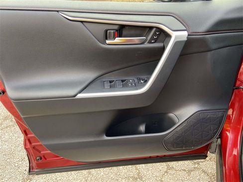 Used 2021 Toyota RAV4 XSE image 13