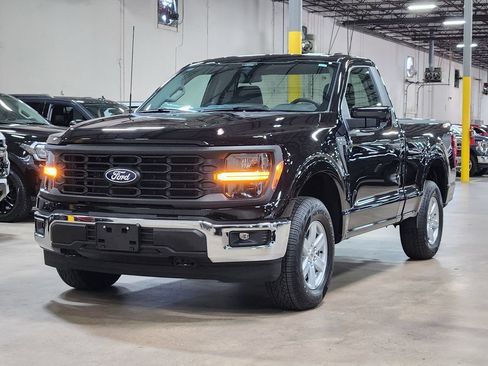 Used 2025 Ford F150 XL w/ Equipment Group 103A High AWD/4WD image 4