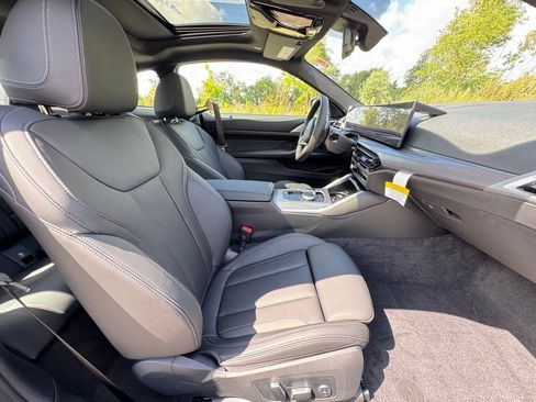 Used 2026 BMW 430i xDrive Coupe w/ M Sport Package image 23