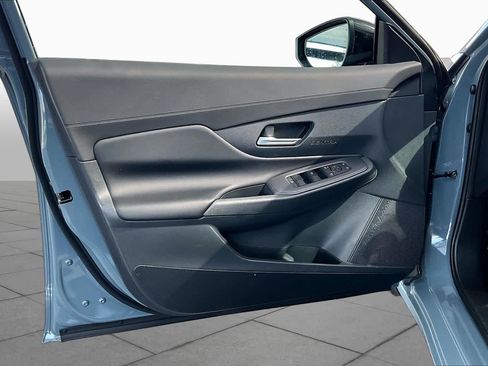 New 2026 Nissan Sentra SV w/ SV Convenience Package FWD image 10