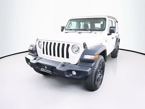 Used 2023 Jeep Wrangler Unlimited Sport AWD/4WD image 3