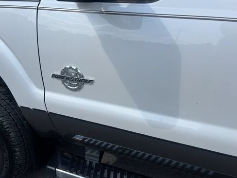 Used 2015 Ford F350 Lariat w/ Chrome Package AWD/4WD image 7