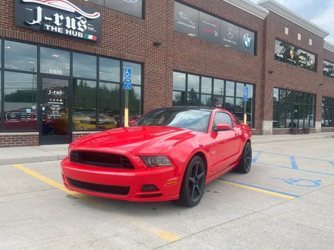 Used 2014 Ford Mustang GT Premium w/ Equipment Group 401A image 3