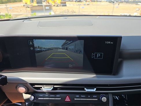 Certified 2025 Hyundai Sonata SE image 17