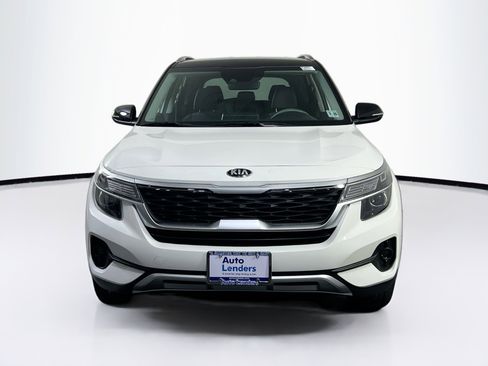 Used 2021 Kia Seltos S image 2