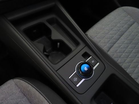 New 2025 Volkswagen Tiguan S image 18