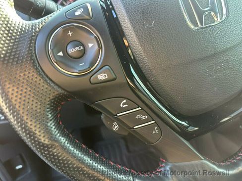 Used 2023 Honda Ridgeline Black Edition image 16