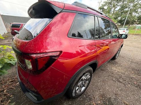 Used 2023 Honda Passport TrailSport image 6