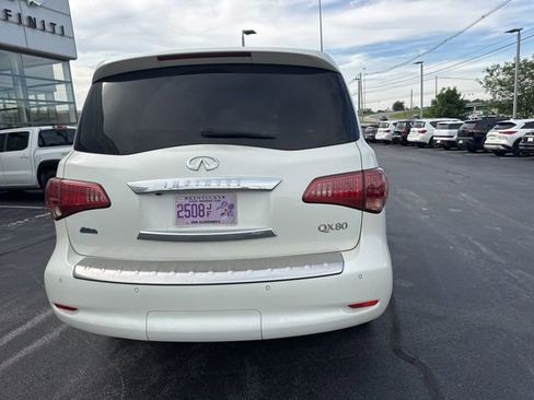 Used 2017 INFINITI QX80 4WD w/ Deluxe Technology Package image 8