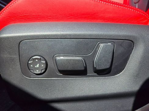 Used 2026 BMW M5 w/ Executive Package AWD/4WD image 15