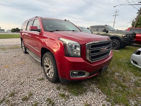 Used 2015 GMC Yukon XL SLT w/ Open Road Package AWD/4WD image 2