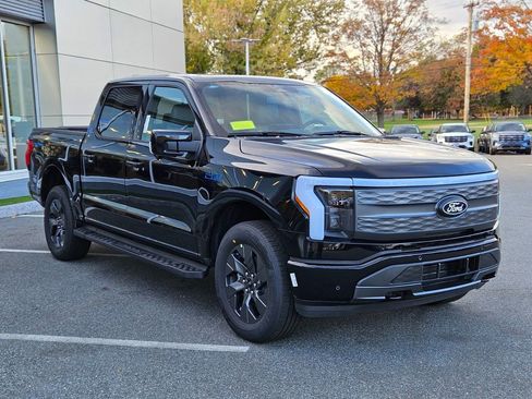 New 2025 Ford F150 Lightning Lariat image 7