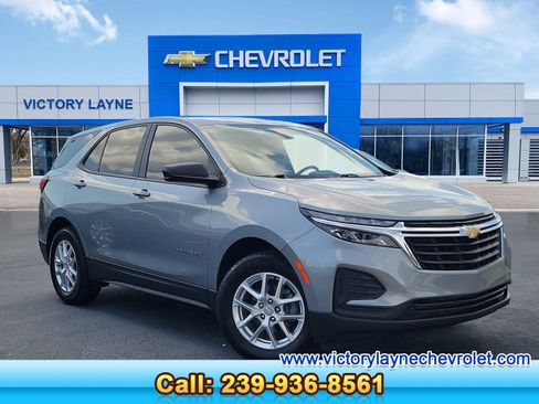 Used 2024 Chevrolet Equinox LS w/ LS Convenience Package FWD image 1