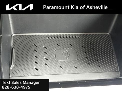 New 2026 Kia Niro EX image 16