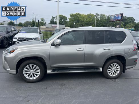 Used 2021 Lexus GX 460 Premium w/ Premium Package AWD/4WD image 13