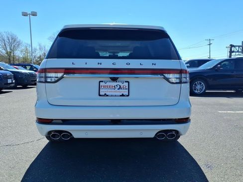 Used 2024 Lincoln Aviator Black Label w/ Jet Package image 21