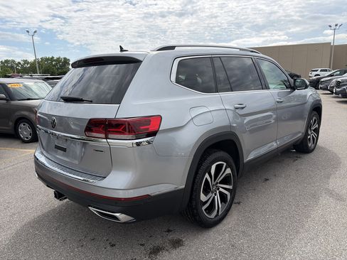Used 2021 Volkswagen Atlas SEL Premium w/ MDO Package (Bench Seat) AWD/4WD image 10